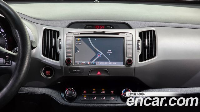 Kia Sportage 2016 — photo 17