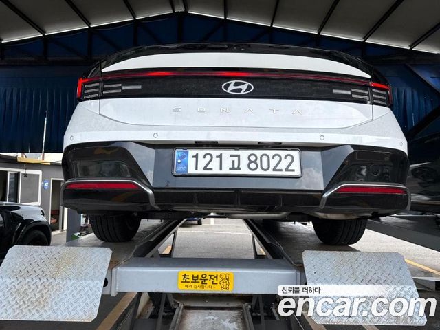 Hyundai Sonata 2024 — photo 2