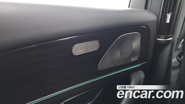 Mercedes-Benz GLE-Class 2021 — photo 25