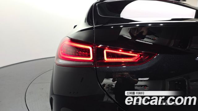 Mercedes-Benz GLE-Class 2021 — photo 9