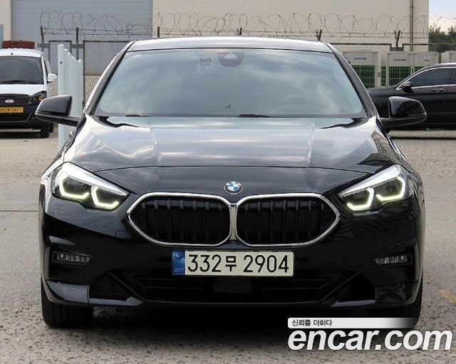 BMW 2-Series 2023 — photo 4