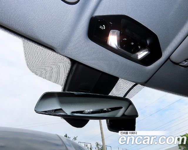 BMW 2-Series 2023 — photo 16