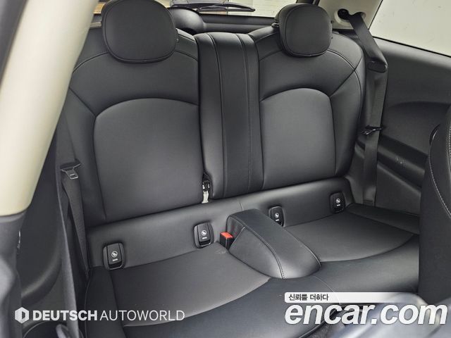Mini Cooper 2016 — photo 12
