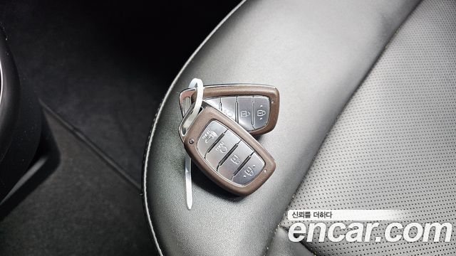 Hyundai Casper 2023 — photo 22
