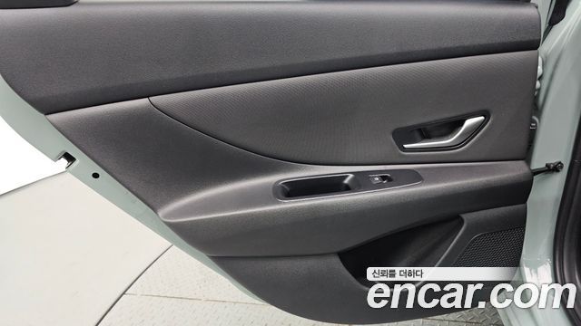 Hyundai AVANTE 2026 — photo 15