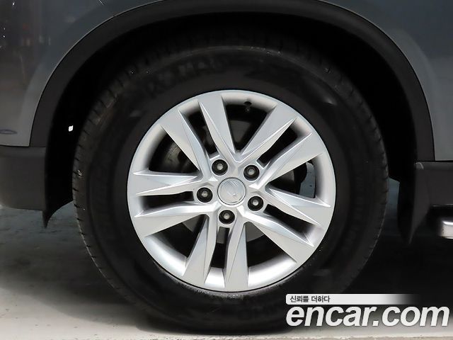 KG Mobility Rexton 2018 — photo 20