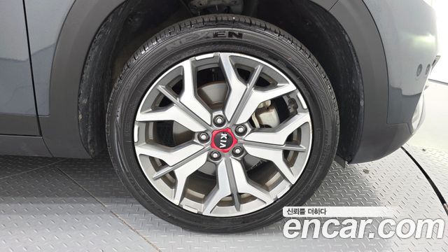 Kia Seltos 2020 — photo 7