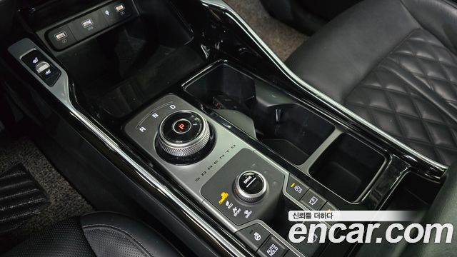 Kia Sorento 2021 — photo 12