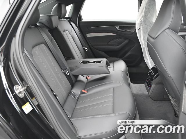 Audi A6 2026 — photo 11