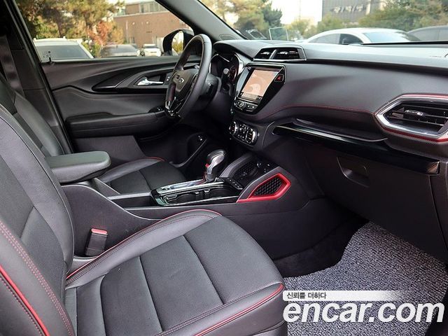 Chevrolet Korea Trailblazer 2021 — photo 13