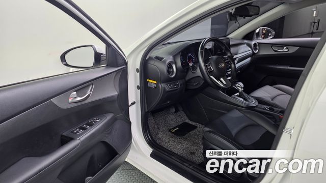 Kia K3 2021 — photo 10