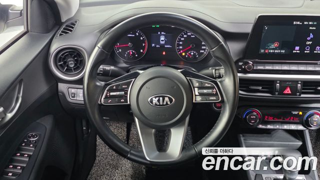 Kia K3 2021 — photo 13