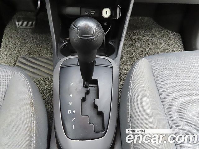 Kia morning 2018 — photo 13