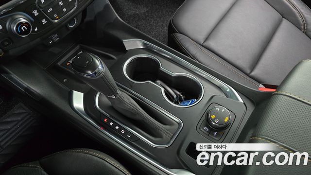Chevrolet Korea Traverse 2020 — photo 12