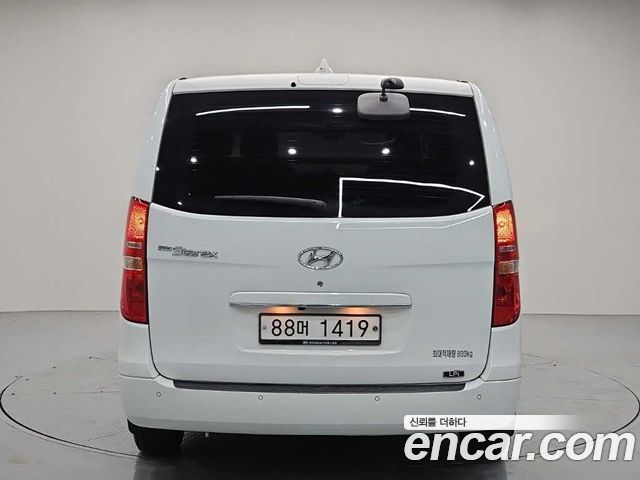 Hyundai Starex 2019 — photo 3