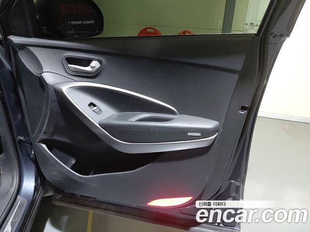 Hyundai Santafe 2015 — photo 14