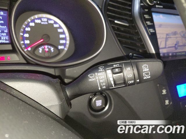 Hyundai Santafe 2015 — photo 17