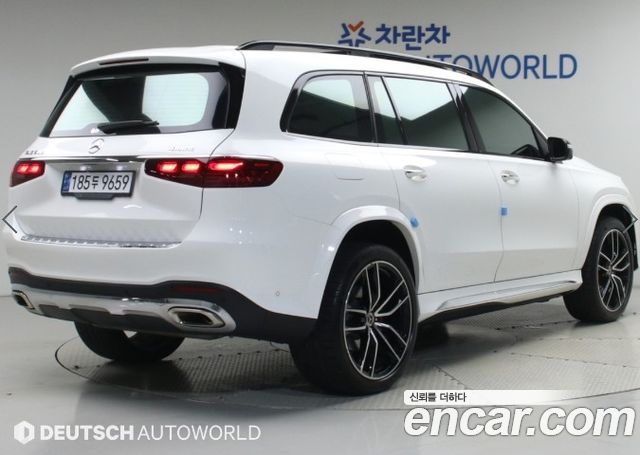 Mercedes-Benz GLS-Class 2024 — photo 2