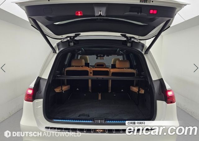 Mercedes-Benz GLS-Class 2024 — photo 19