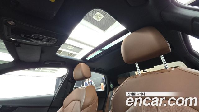 Audi A4 2020 — photo 18