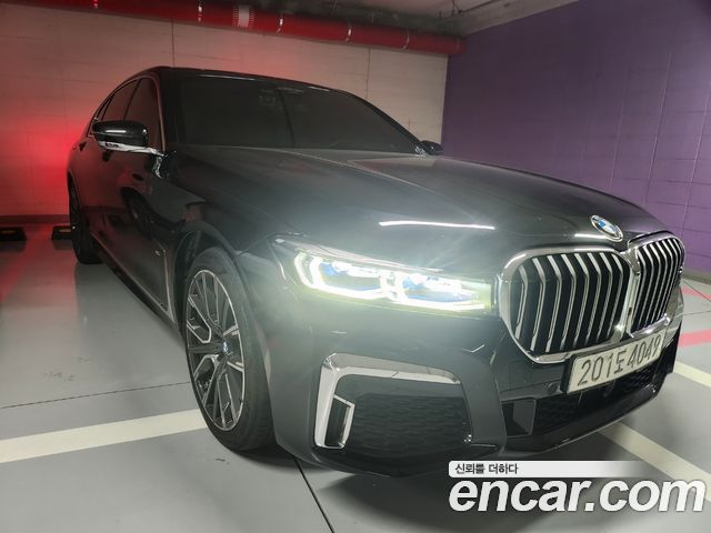 BMW 7-Series 2021 — photo 2