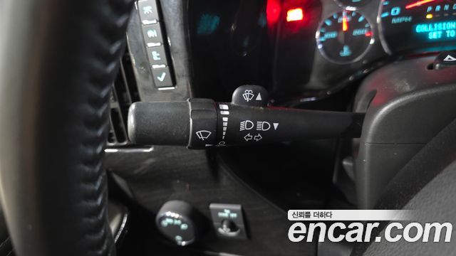 Chevrolet Express Van 2019 — photo 15