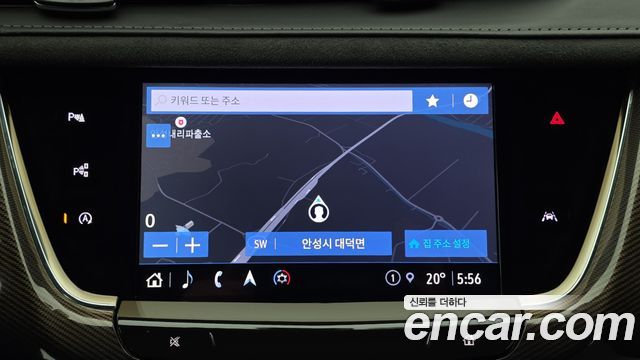 Cadillac XT6 2023 — photo 13