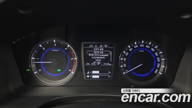 KG Mobility Rexton 2018 — photo 11