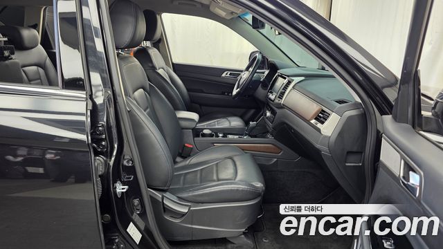 KG Mobility Rexton 2018 — photo 17