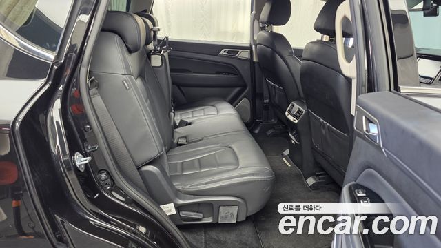 KG Mobility Rexton 2018 — photo 18