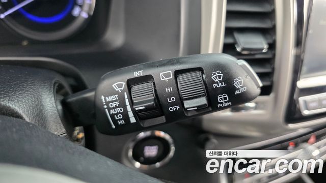 KG Mobility Rexton 2018 — photo 27