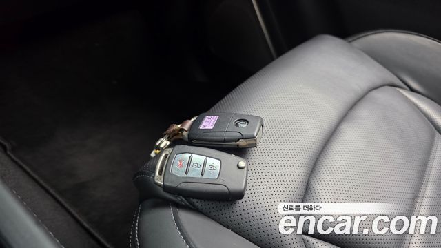 KG Mobility Rexton 2018 — photo 31