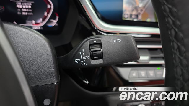 BMW Z4 2025 — photo 28
