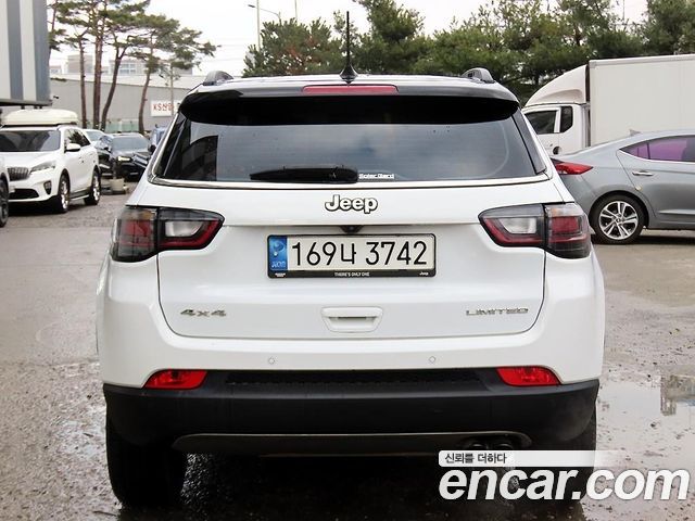 Jeep Compass 2022 — photo 4