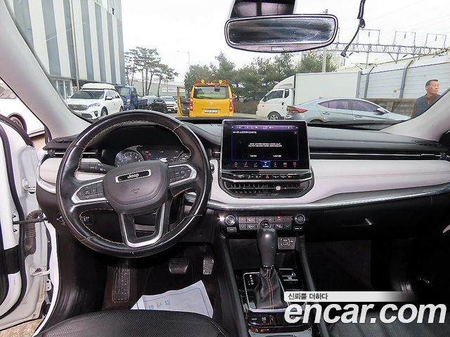 Jeep Compass 2022 — photo 7