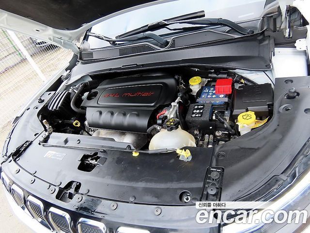 Jeep Compass 2022 — photo 19