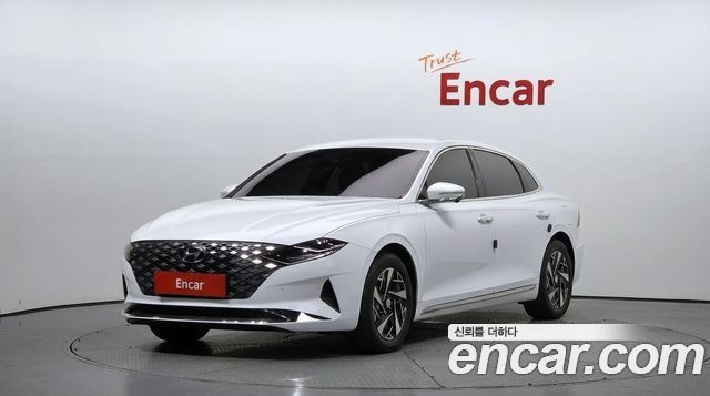 Hyundai Grandeur 2023 — photo 1