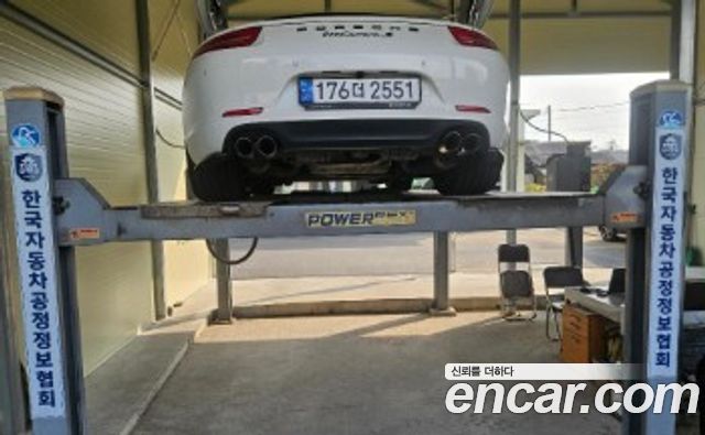 Porsche 911 2012 — photo 2