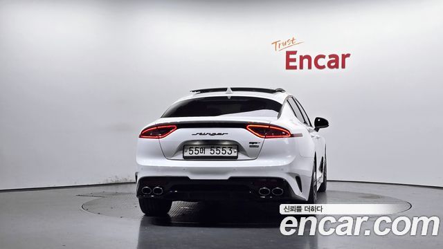 Kia Stinger 2018 — photo 4