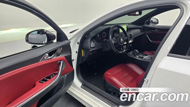 Kia Stinger 2018 — photo 17