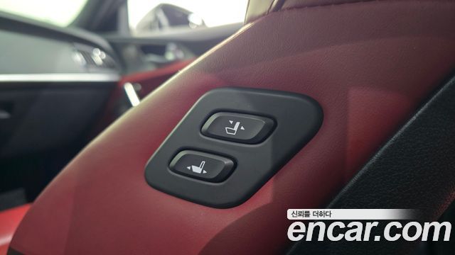 Kia Stinger 2018 — photo 25
