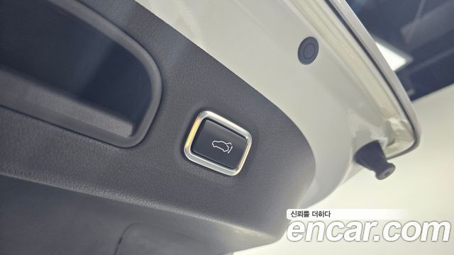 Kia Stinger 2018 — photo 26