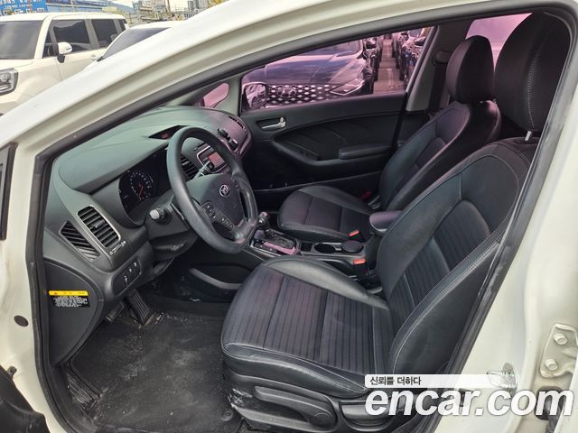 Kia K3 2017 — photo 6
