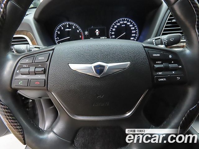 Hyundai Genesis 2015 — photo 16
