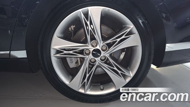 Genesis G90 2022 — photo 5