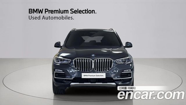 BMW X5 2021 — photo 3