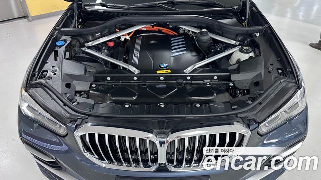 BMW X5 2021 — photo 6