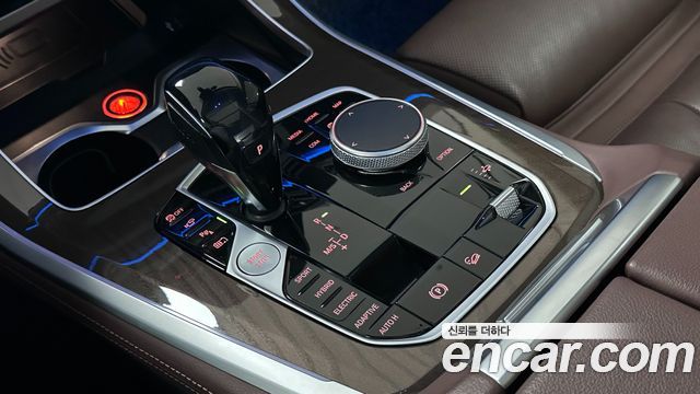 BMW X5 2021 — photo 9