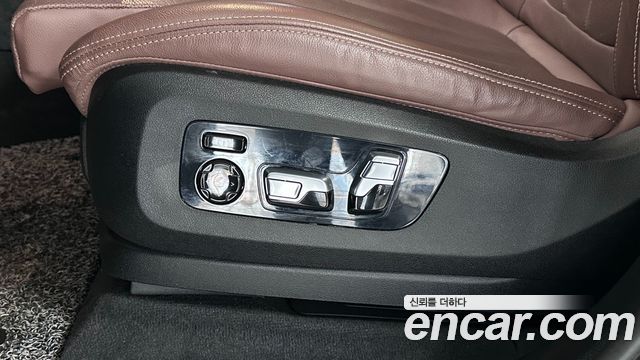 BMW X5 2021 — photo 15