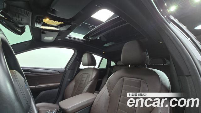 BMW X4 2023 — photo 25